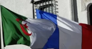 صحيفة روسية تكشف أسباب التصعيد بين فرنسا والجزائر