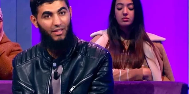 أستاذ الشريعة المفصول علي دالي يخرج عن صمته ويهاجم صحفي قناة الشروق