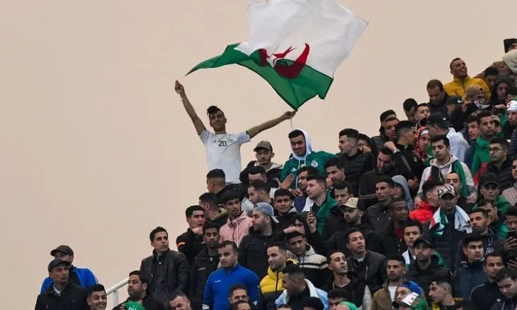 أحداث شغب في مباراة نادي شبيبة الساورة ومولودية الجزائر
