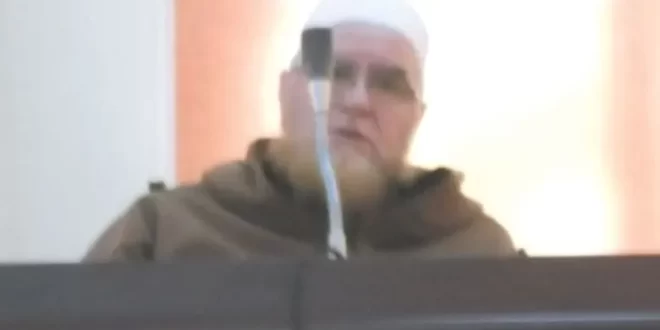 توجيه تهم خطيرة وثقيلة للشيخ علي فركوس