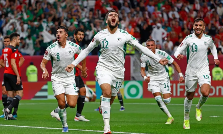 كاس العالم 2022 حقيقة إقامة مباراة فاصلة بين الجزائر ومصر لتعويض الإكوادور!