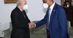 تقارير أعلامية إتفاق بين الرئيس تبون والكاف.. لتنظيم “كان 2025” بالجزائر!
