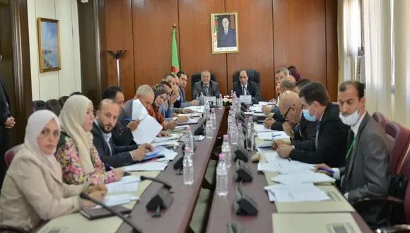 دراسة التعديلات المقترحة على قانون الوظيفة العمومية