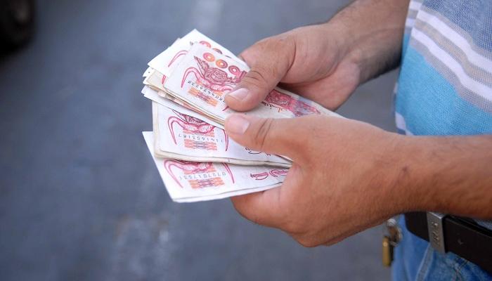 ارتفاع سعر صرف الدينار الجزائري أمام العملة الأجنبية
