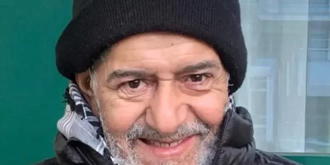 الفنان المعروف صالح أوقروت يعود إلى الجزائر