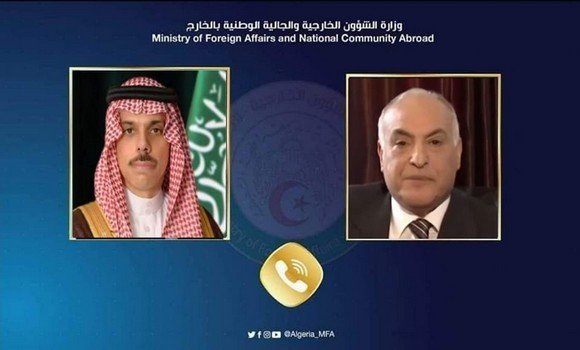 أحمد عطاف ونظيره السعودي يستعرضان العلاقات بين البلدين