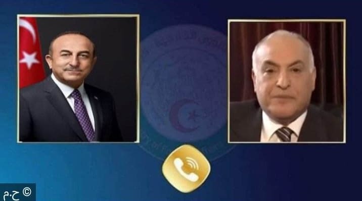 وزير الخارجية أحمد عطاف يتلقى مكالمة هاتفية من نظيره التركي