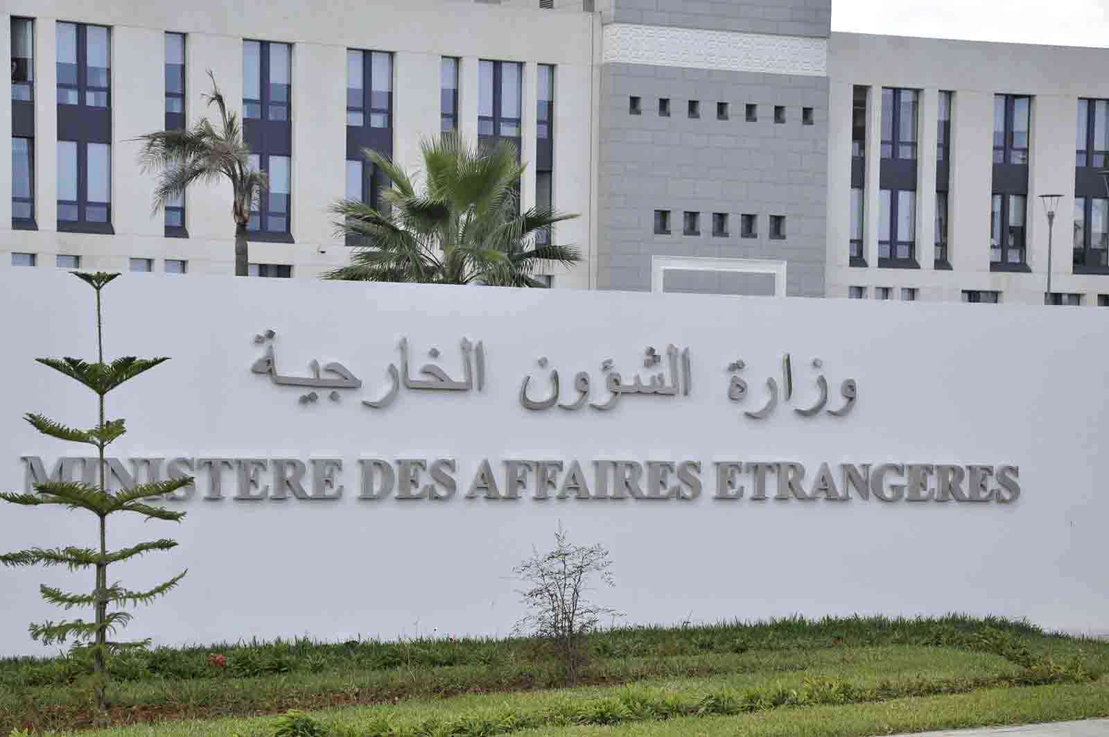 الخارجية الجزائرية تطمئن حول أفراد الجالية بالسودان
