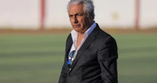 تصريحات مدرب تونسي يثير جدلاً حول انتقال لاعبين جزائريين إلى تونس