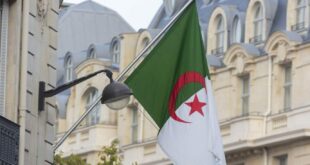 تم تعديل قانون التقاعد وتمديد العطلات الرسمية في الجزائر