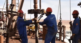 ارتفاع أسعار النفط الجزائري فوق 80 دولارا للبرميل بعد تخفيض الإنتاج