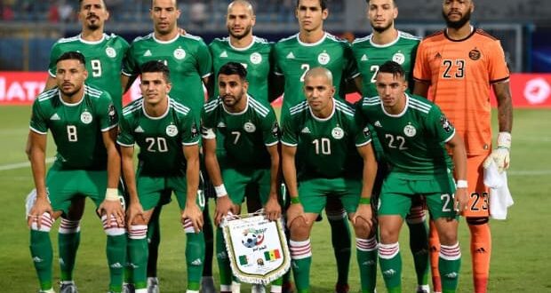 منتخب الجزائر يواجه السنغال في مباراة ودية قمة
