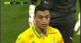 الفيديو أغرب بطاقة حمراء للاعبين العرب يتلقاها المصري مصطفي محمد